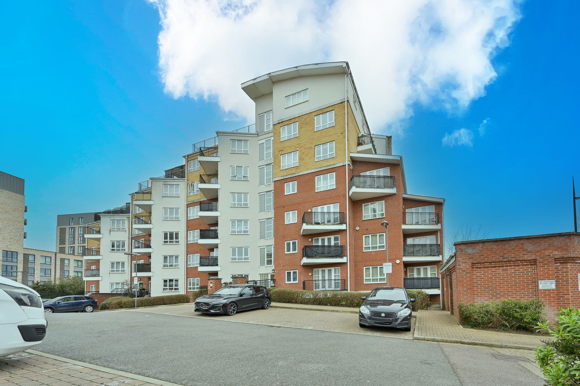 The Gateway, Omega Court The Gateway, WD18