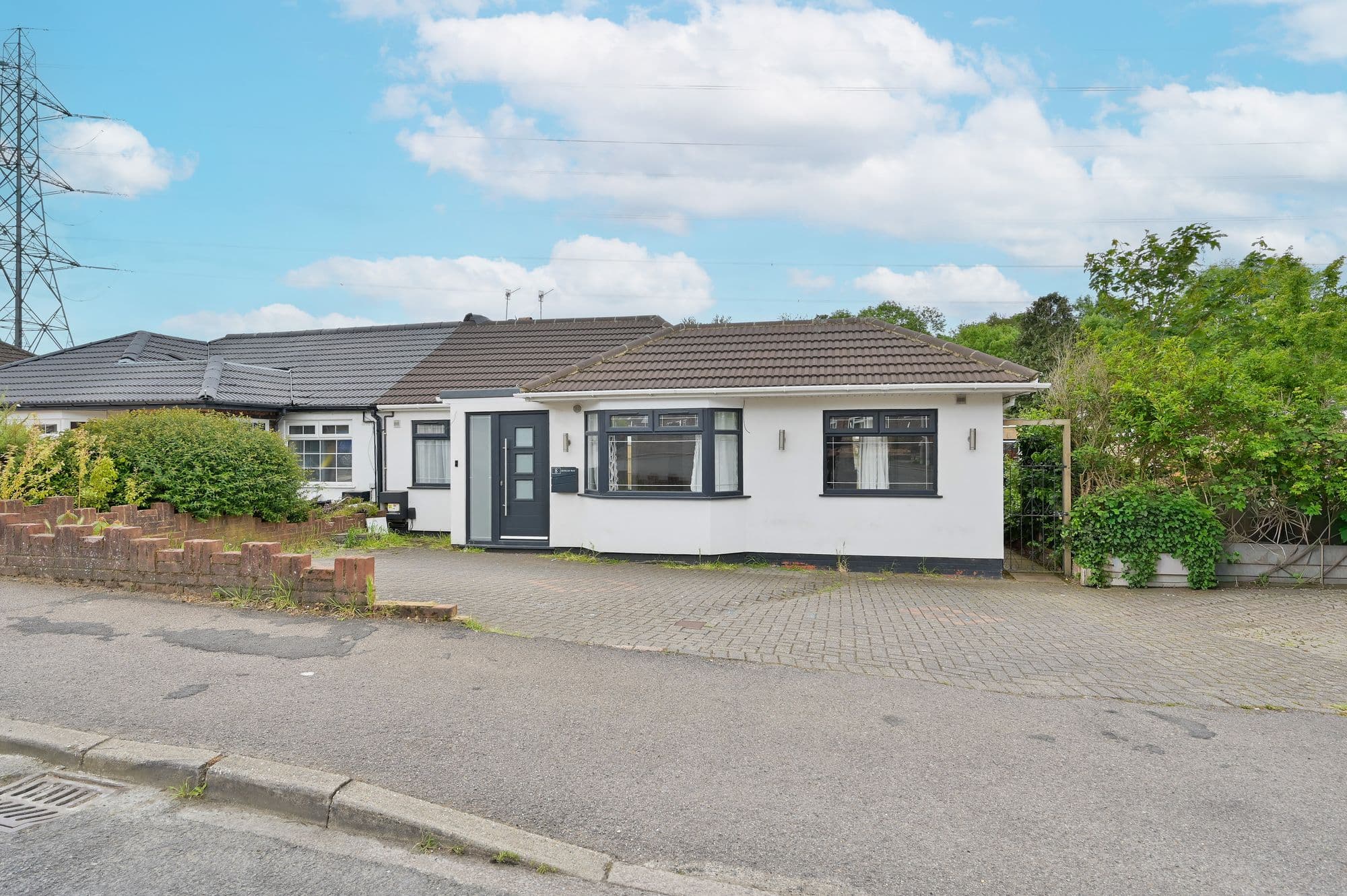 Duncan Way, Bushey, WD23