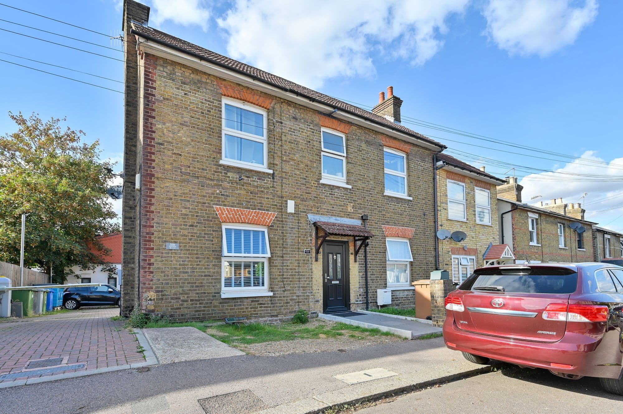 Park Road, Bushey, WD23