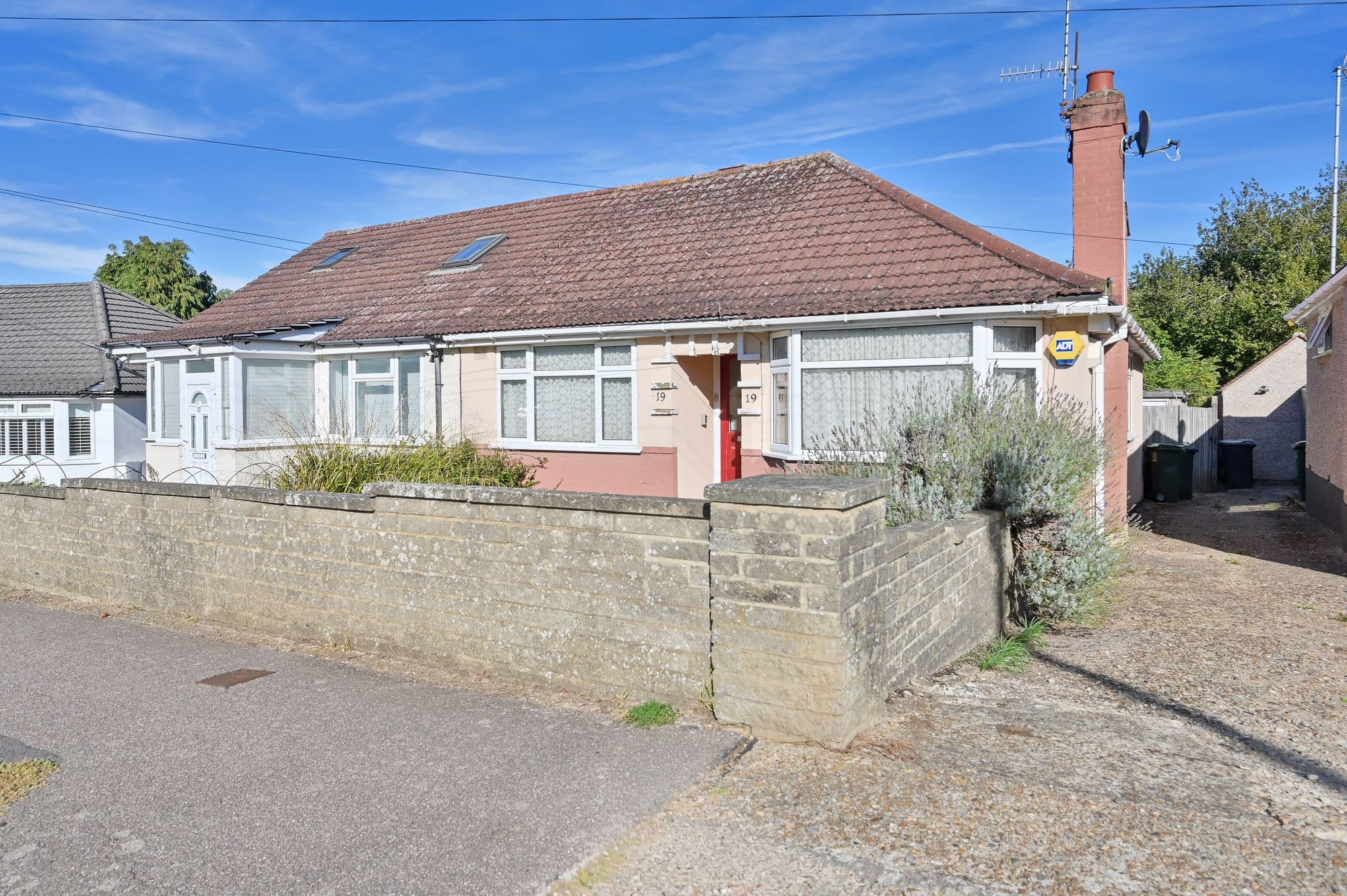 Compton Place, Watford, WD19