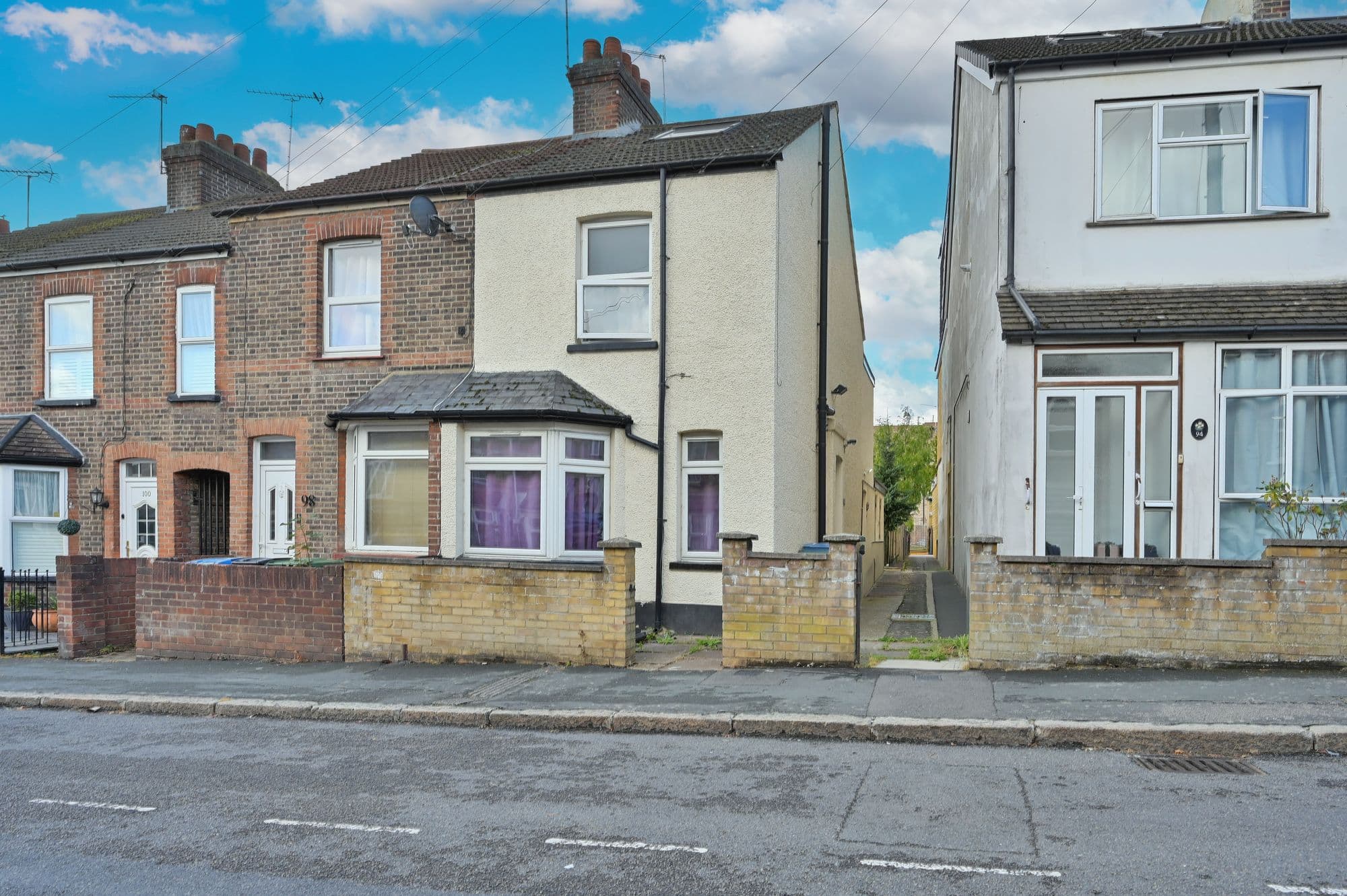 Liverpool Road, Watford, WD18